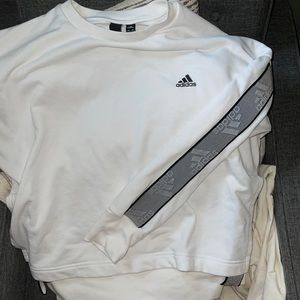 Cropped adidas sweatshirt